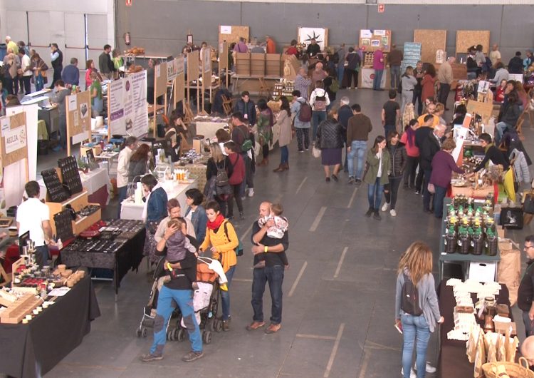 La 12a Fira d’Alimentació i Salut de Balaguer guanya en caràcter familiar i apropa la nutrició saludable als més joves