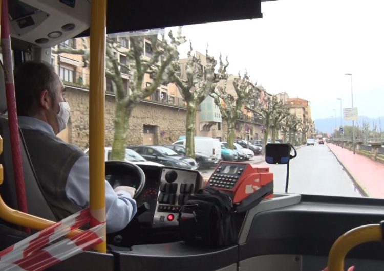 El servei de bus urbà a Balaguer funciona amb normalitat però amb restriccions