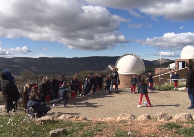 Comencen les visites escolars al Centre d’Observació de l’Univers d’Àger