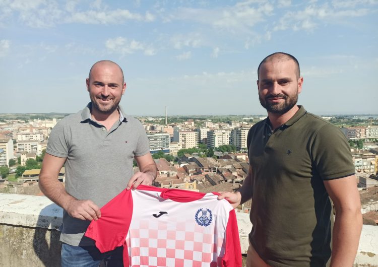 El CF Balaguer presenta David Biosca com a nou entrenador del primer equip