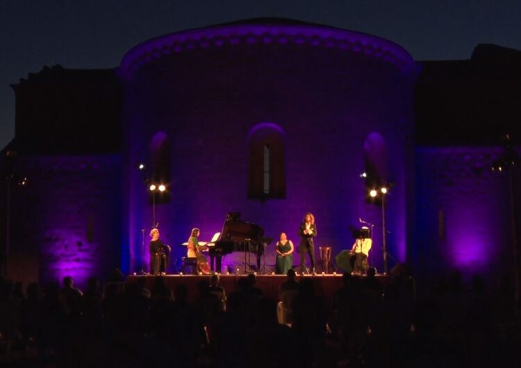 “El Juliol mira enlaire!”, el concert extraordinari del 9è Juliol de Música i Poesia
