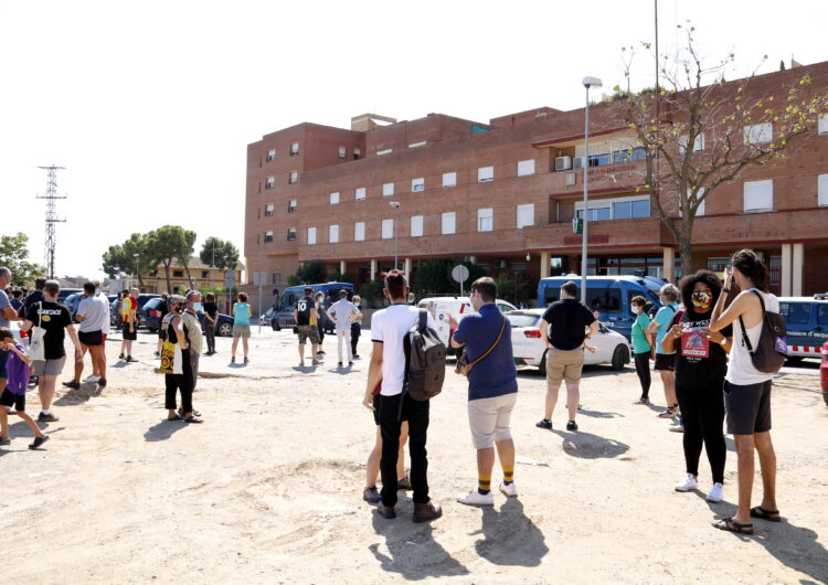 Deixen en llibertat els quatre membre del CDR de Balaguer detinguts per una crema de neumàtics a les vies del tren