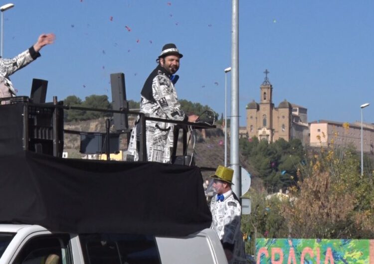 L’espectacle infantil itinerant “La festa sobre rodes especial Covid-19” amenitza la Festa Major als més petits