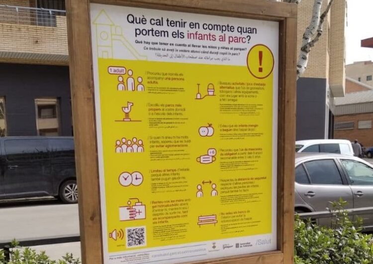 La Paeria de Balaguer instal·la cartells informatius als parcs infantils amb mesures anti-Covid