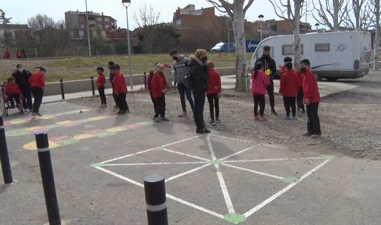 Balaguer realitza la Fira de Jocs de Pati respectant els grups bombolla