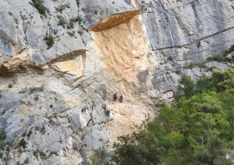 Àger aprova una tramitació d’urgència per reparar el despreniment de Mont-rebei i reobrir el Congost als visitants