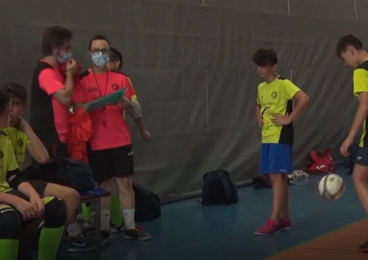 Comença el Campus de Futbol Sala de la mà del CFS Balaguer Vedruna