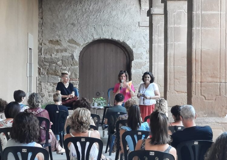 Marta Pontnou presenta el seu llibre “Sexe ficció” al Consell Comarcal de la Noguera