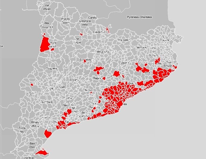 El Govern amplia el toc de queda a 161 municipis i preveu demanar-lo almenys tres setmanes seguides