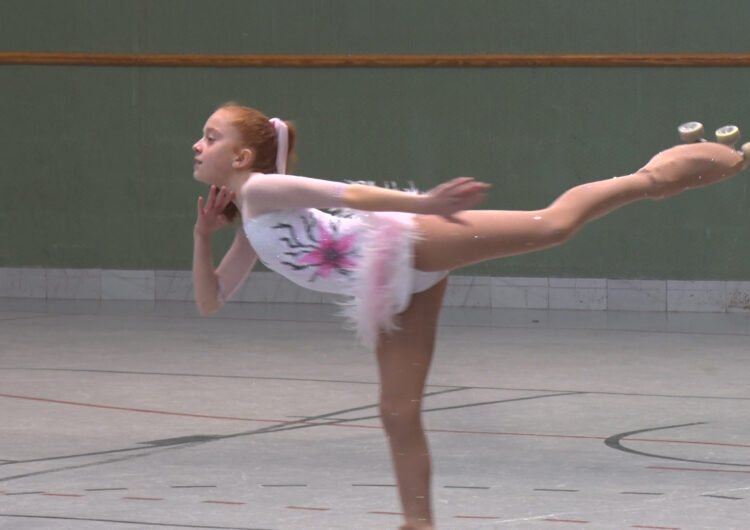 La termenina Elna Casamitjana, tercera al Campionat de Catalunya de patinatge artístic