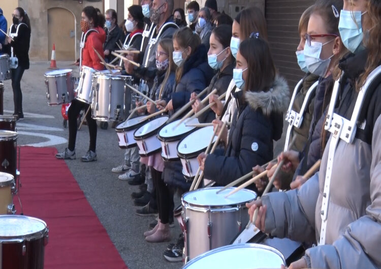 Torrelameu celebra la Tamborinada amb Mari Pau Huguet de Tamborera Major