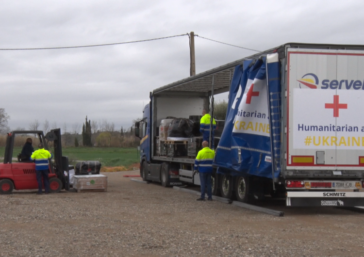 La iniciativa de Lluís Cortés omple dos camions de subministraments per a Ucraïna