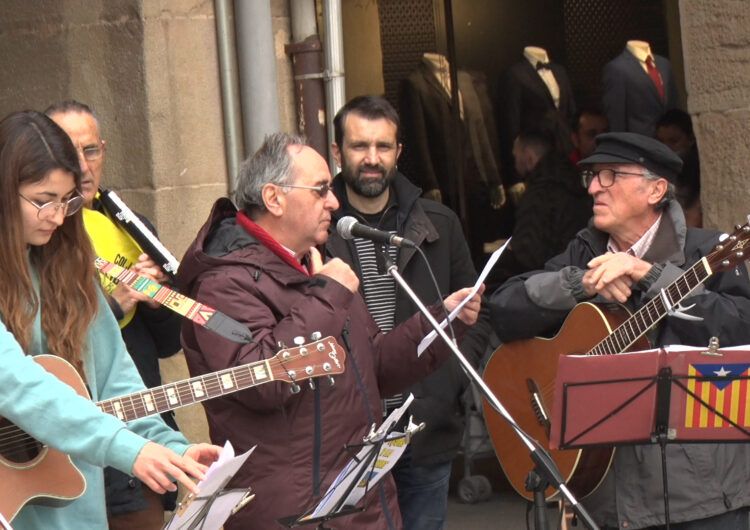 Pau Juvillà visita el Col•lectiu Llibertat en el seu 4t aniversari