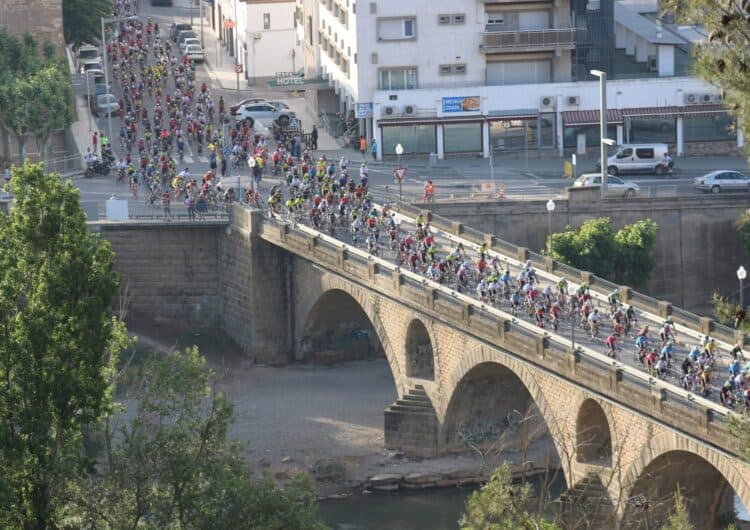 Un miler de persones participen a la 12a Marxa Cicloturista Montsec-Montsec