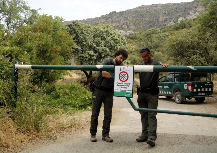 Els Agents Rurals tanquen els accessos al Montsec i la Baronia de Rialb pel risc d’incendi