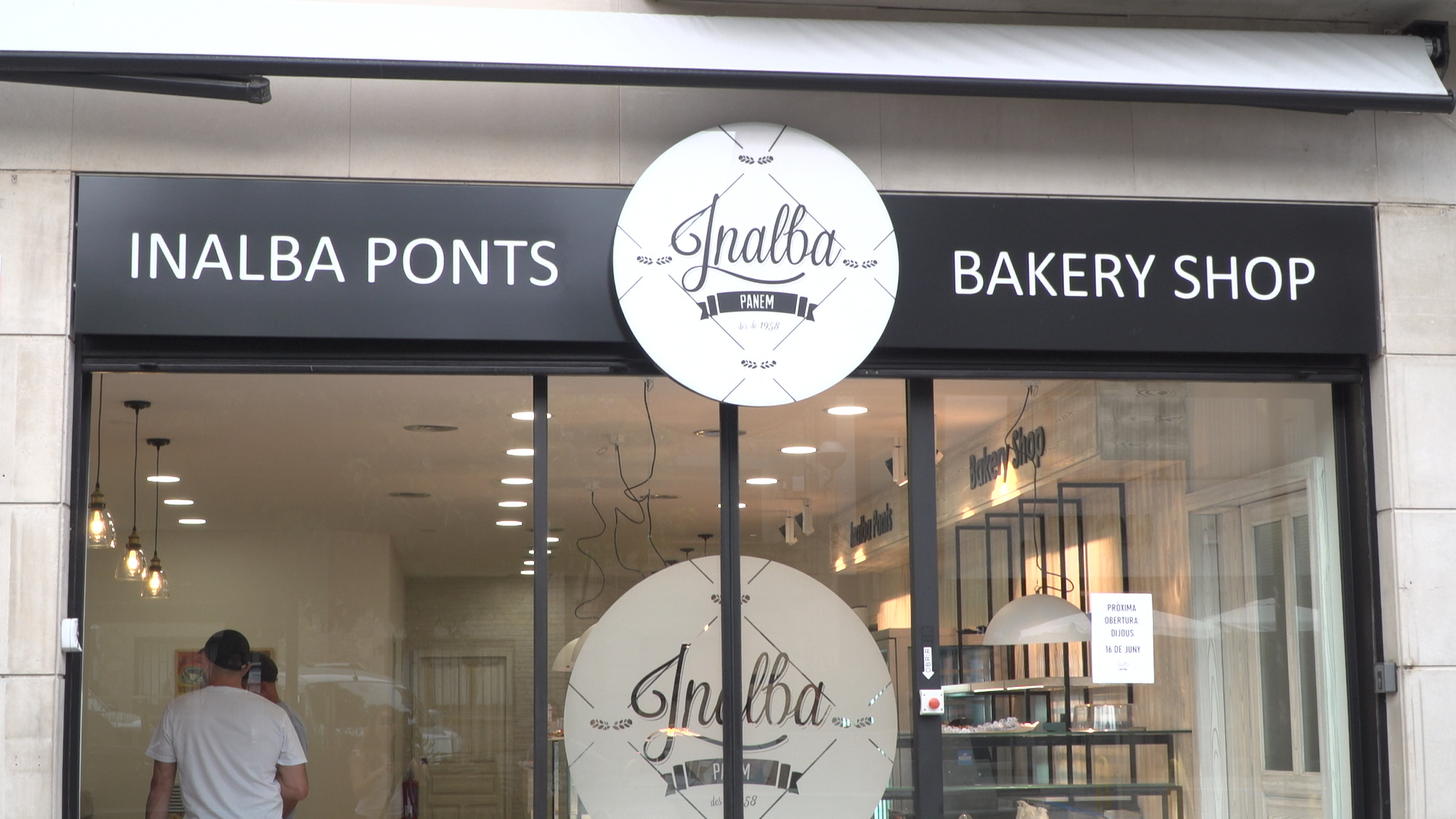 Inauguració d’una nova botiga Inalba Forn Bakery a Ponts