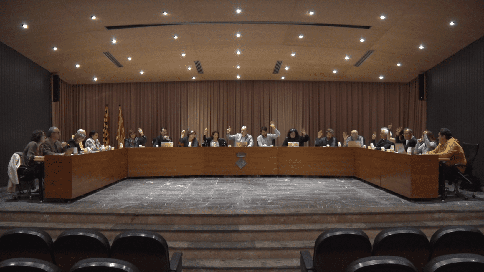 La Paeria aprova la modificació del règim de dedicacions dels regidors i la reestructuració de govern