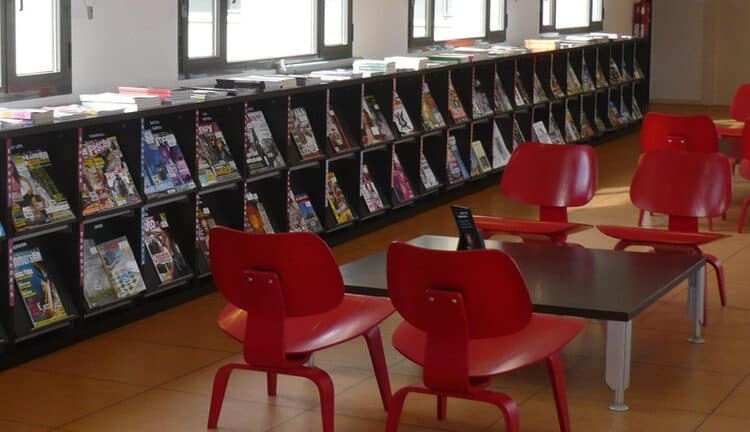 Tret de sortida del “Biblioàlbum” a la Biblioteca Margarida de Montferrat