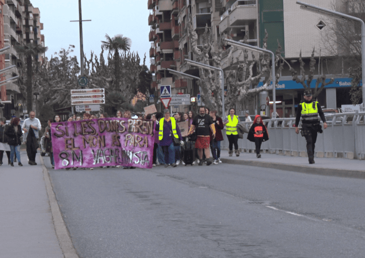 Balaguer tanca un 8M ple de propostes i reclams