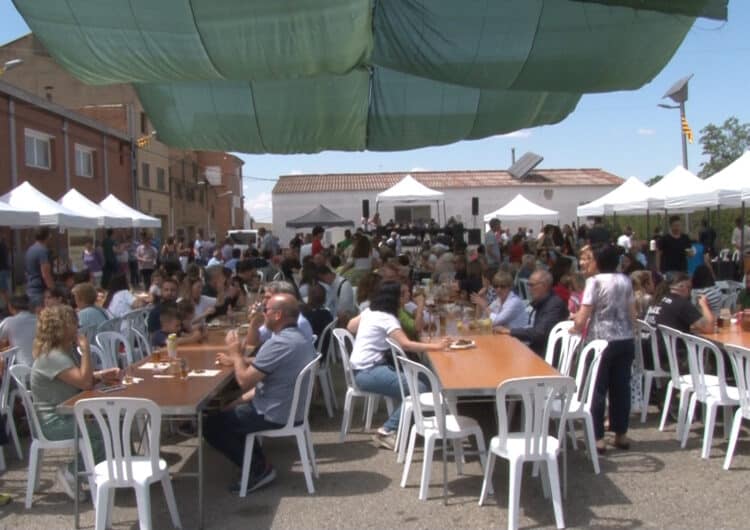 Set mil visitants passen per la fira Lo Caragol Food de Vallfogona de Balaguer