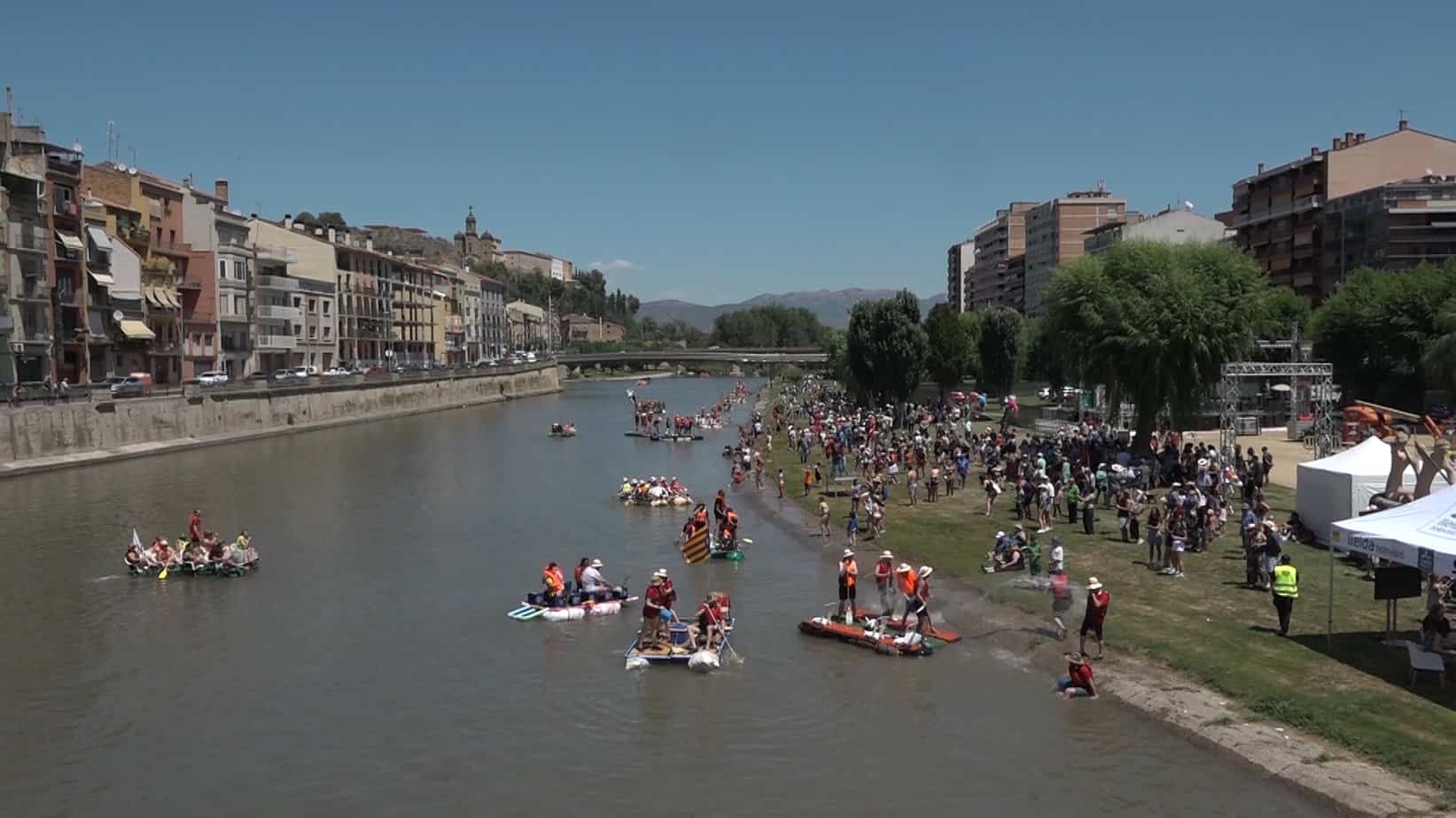 La Transsegre recupera la baixada en barques