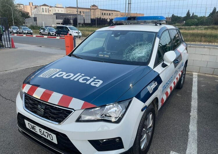 Cinc mossos ferits en intentar aturar els participants d’una festa rave a Ivars de Noguera