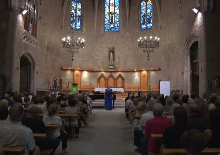 Balaguer canta contra el càncer
