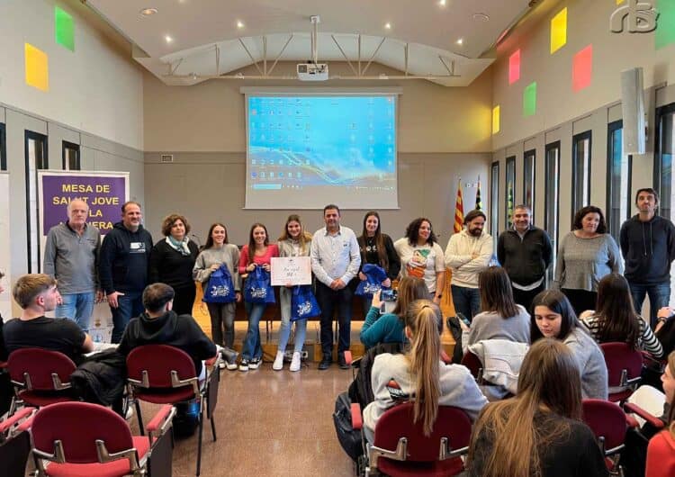 Quatre alumnes de l’institut Almatà de Balaguer guanyen el concurs per a la conscienciació sobre la reducció del consum d’alcohol