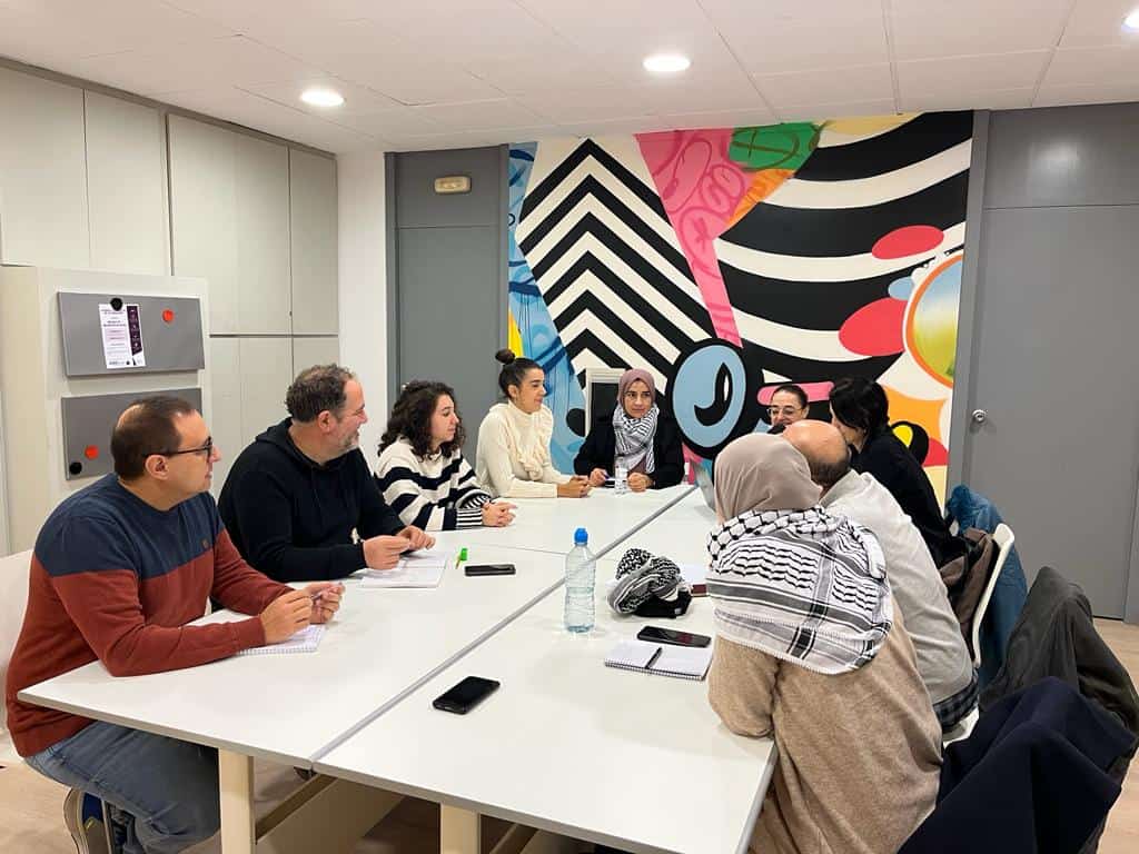 L’Oficina Jove de la Noguera acull una sessió tècnica sobre interculturalitat de l’Agència Catalana de la Joventut