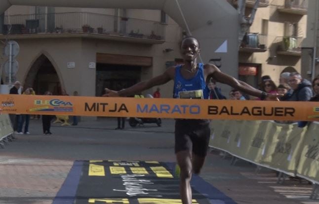 Muhammad Lamin i Rosamari Carulla, campions de la 35ª Mitja Marató de Balaguer