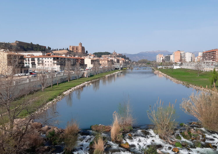 Balaguer es veu obligada a captar l’aigua de boca del riu Segre