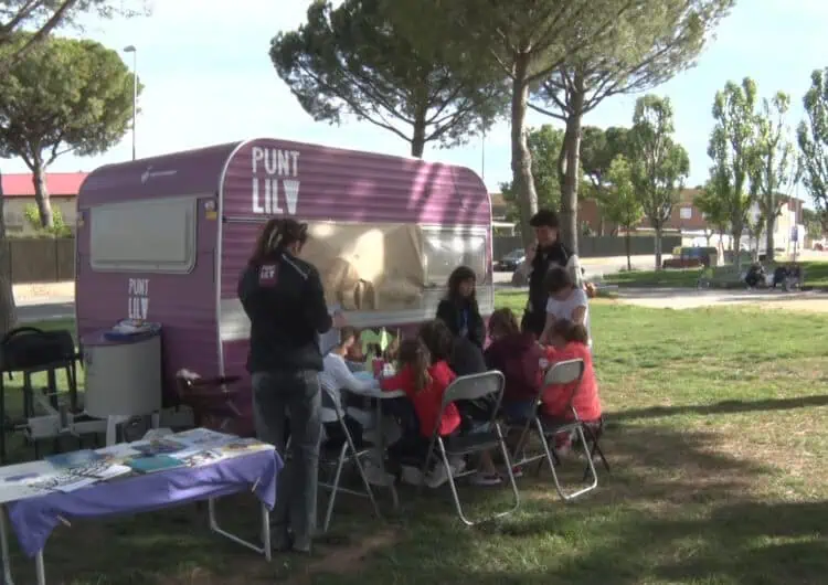 El Punt Lila fa parada en diferents punts de Balaguer per a una nova campanya
