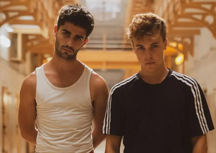Arriba a La Mercantil l’obra ‘Dirrrty boys’