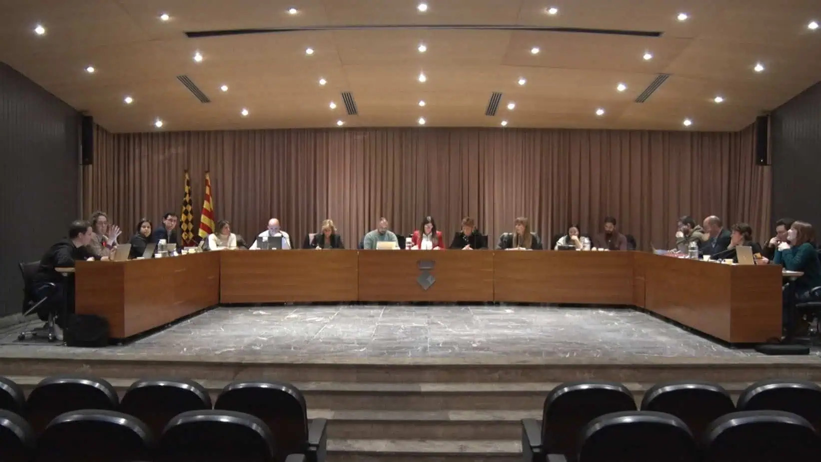El Ple de la Paeria aprova el conveni per a establir un circuit d’atenció a persones sense llar i transeünts