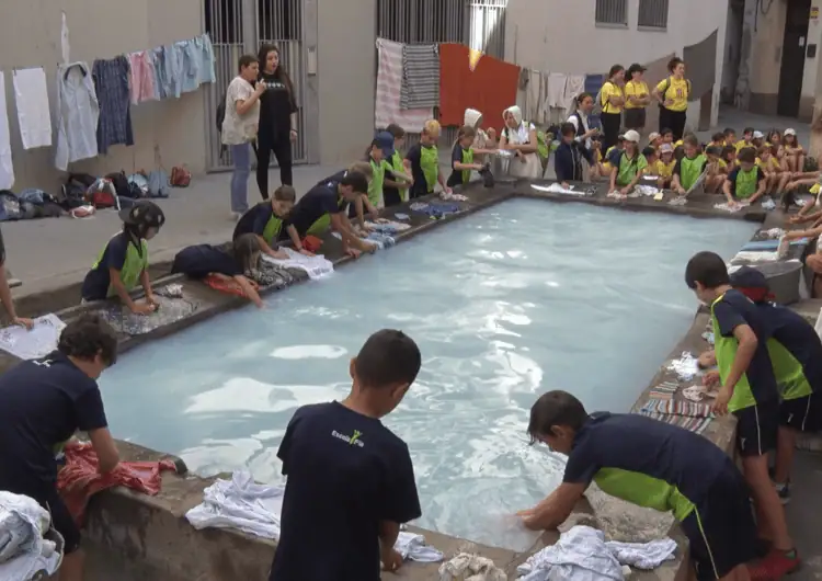La VII Jornada d’Estudis Rei Pere el Cerimoniós i els tallers escolars donen el tret de sortida a l’Harpia