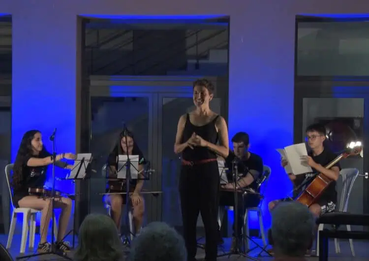 Balaguer celebra la Nit de les llegendes amb els trens, la música i els relats com a protagonistes