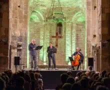 La canònica de Sant Pere de Ponts s’omple per escoltar el clàssic ‘Venus i Adonis’ de Shakespeare