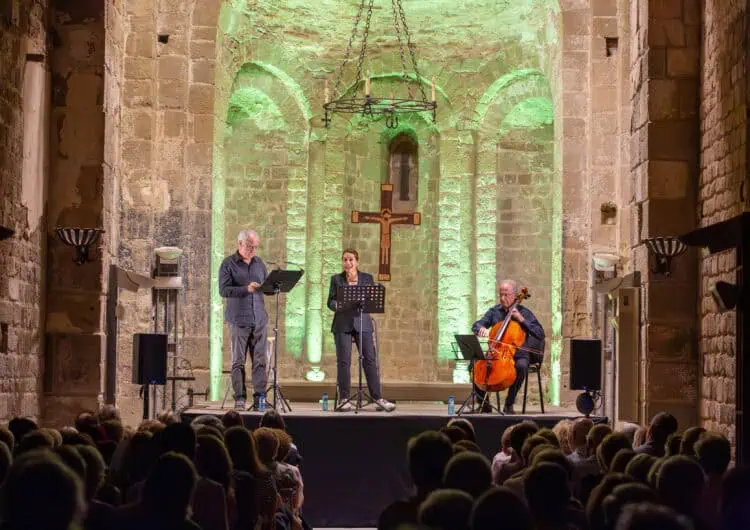 La canònica de Sant Pere de Ponts s’omple per escoltar el clàssic ‘Venus i Adonis’ de Shakespeare