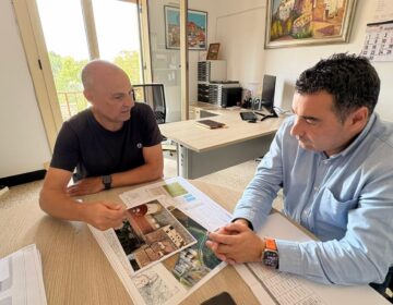 El vicepresident de la Diputació de Lleida visita la zona ludicoesportiva de la Sentiu de Sió