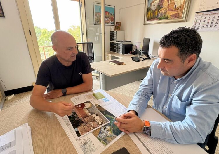 El vicepresident de la Diputació de Lleida visita la zona ludicoesportiva de la Sentiu de Sió