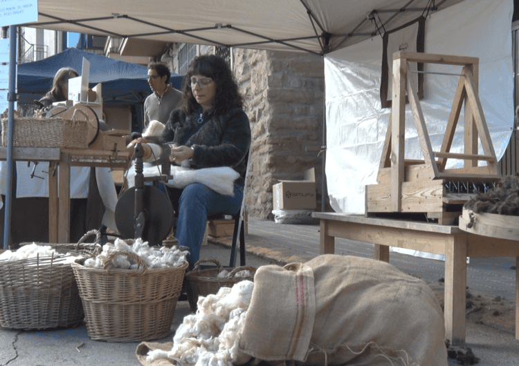 Àger, punt de trobada per a ramaders, artesans i productors locals