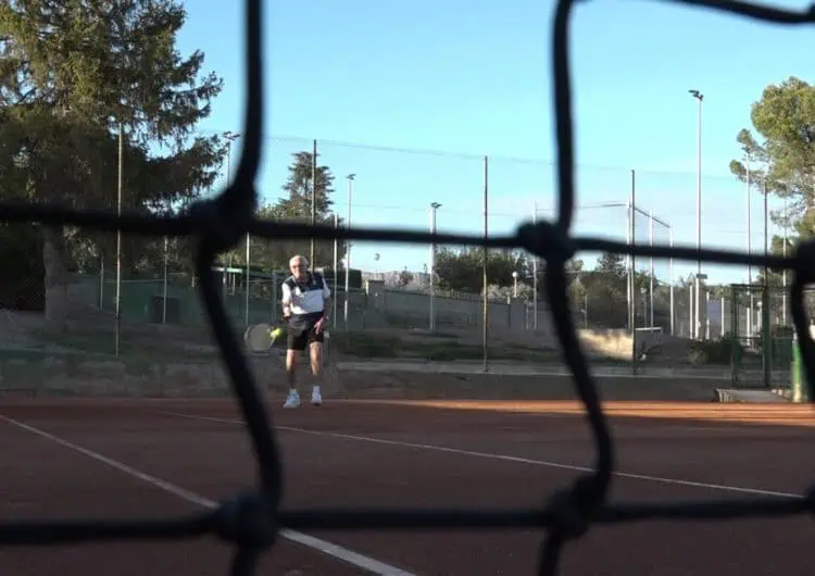 La carrera d’Antonio Carreño brilla més que mai amb un or