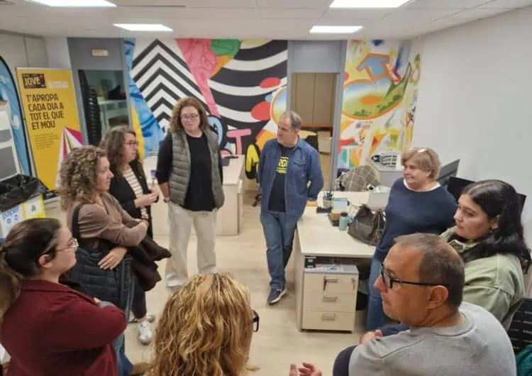 L’Oficina Jove celebra la castanyada i presenta la seva agenda de tallers