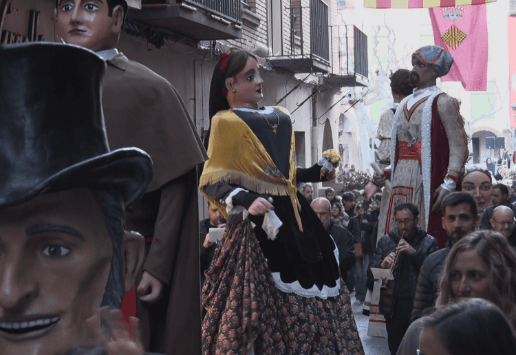 Balaguer encén l’ànima festiva amb el Seguici de Festa Major