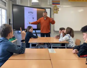 Connectar emocions, creativitat i paraules a través de la poesia