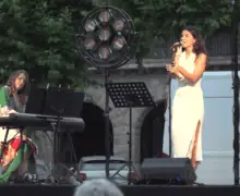 Marta Mesalles i Marina Angerri brillen en una nova cita del Música i Tapes