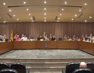 Balaguer busca limitar els horaris dels locals comercials