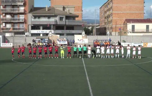 El CF Balaguer i el FC Terrassa es reparteixen els punts en un final agònic (2-2)